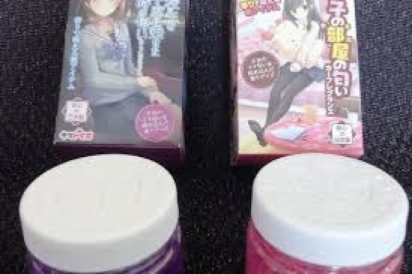 Novelty with a whiff: Japanese air freshener with the smell of high school girls