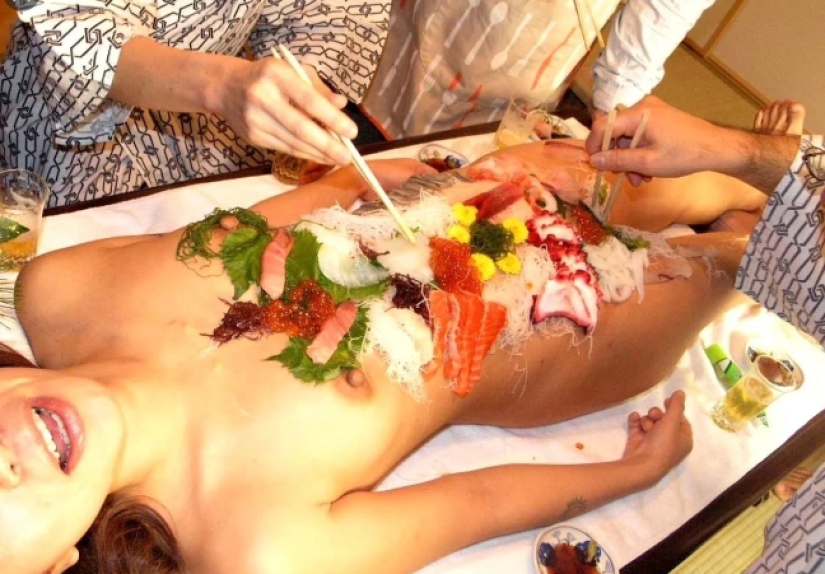 Nyotaimori: how did the tradition of eating sushi from a naked female body.
