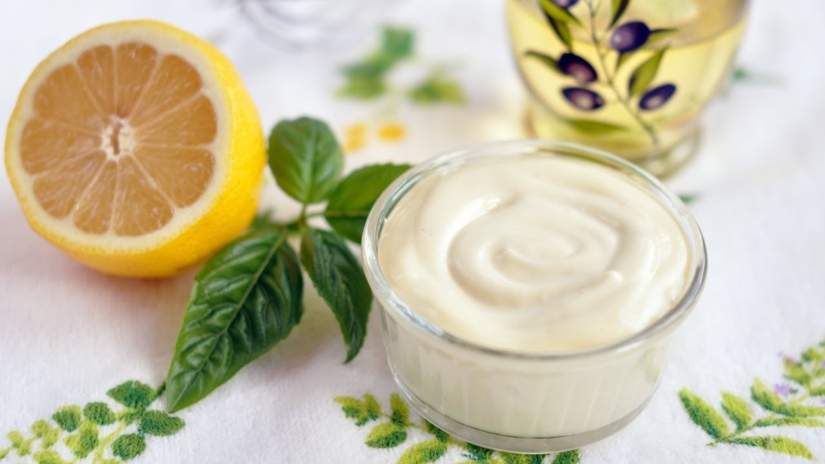 Oh, this mayonnaise: facts and myths about the most popular sauce