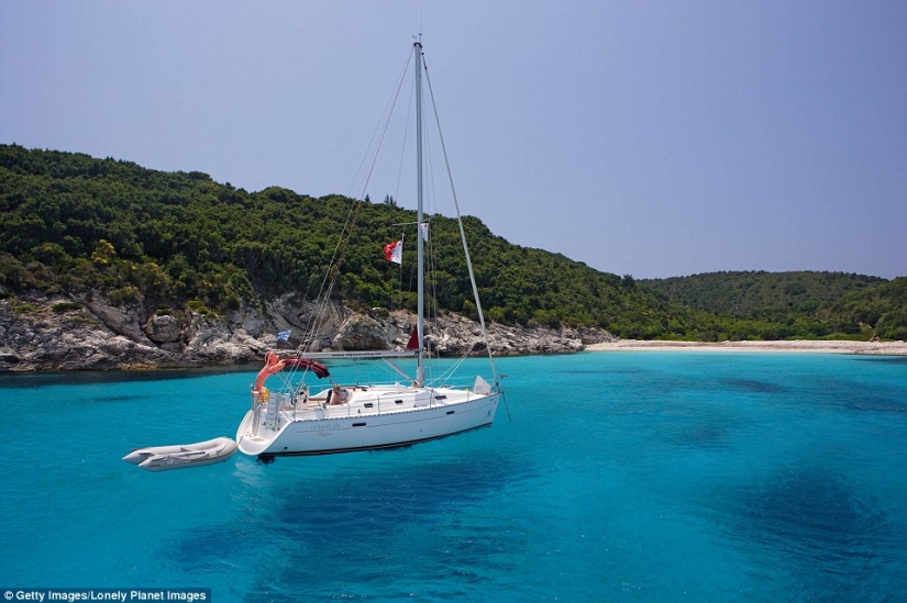 Paradisiacal places with the most transparent water in the world