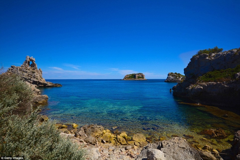 Paradisiacal places with the most transparent water in the world