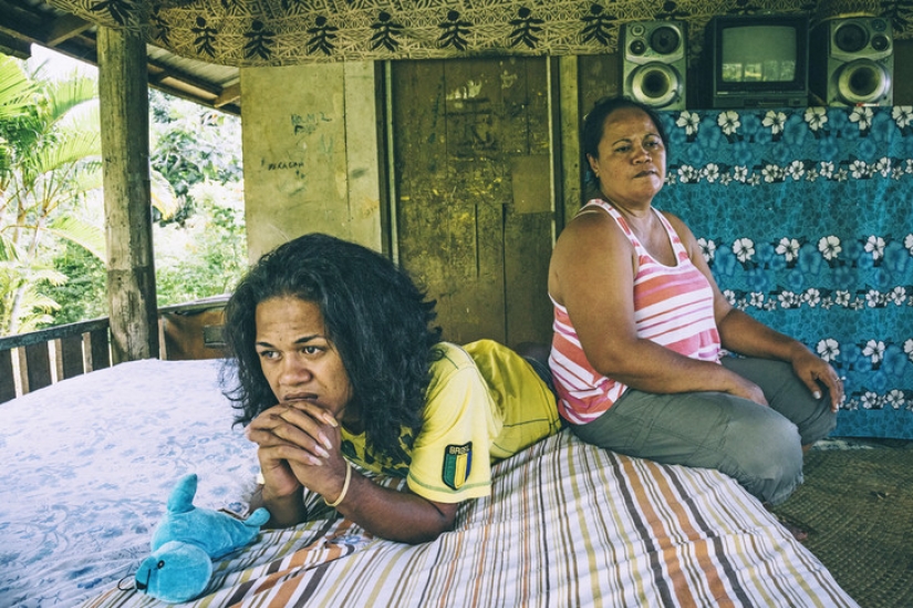 Participación de las mujeres: cómo los niños se convierten en niñas en Samoa