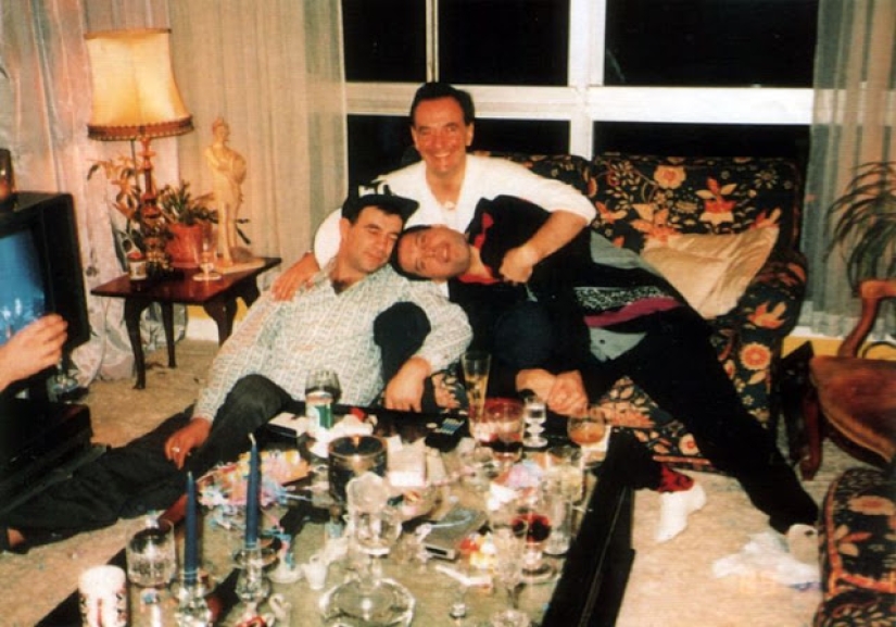 Personal photos of Freddie Mercury and his boyfriend of the 1980s