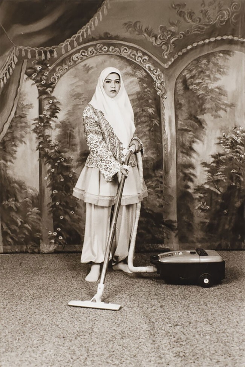 Photo portraits of Iranian beauties in the style of the 19th century