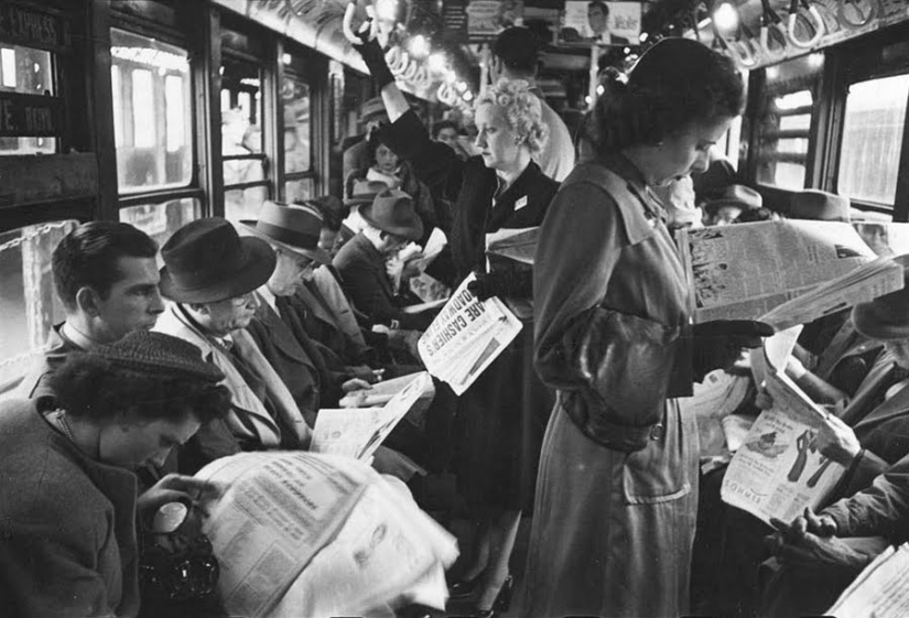 Photos of the New York subway of the 1940s, taken by a young Stanley Kubrick