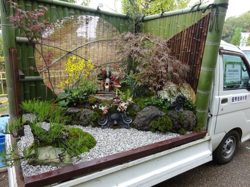 Podría venir sólo en Japón — más cool mobile mini-jardín