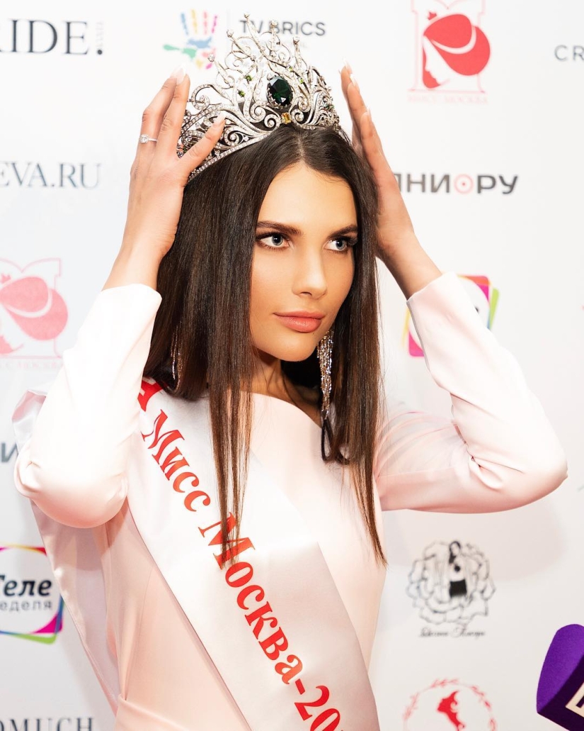 Por primera vez en la historia del concurso de belleza, la ganadora de "Miss Moscú-2018" fue despojada del título