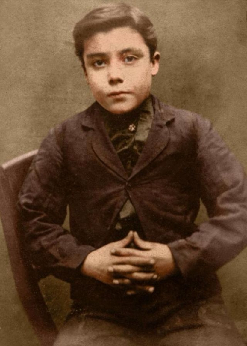 Portraits of children of the XIX century, sentenced to hard labor and prison for petty theft