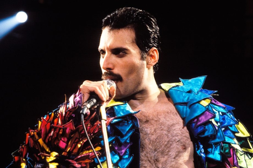 Princesa Diana, Michael Jackson y hasta una llama: lo que pasó en las fiestas de Freddie Mercury