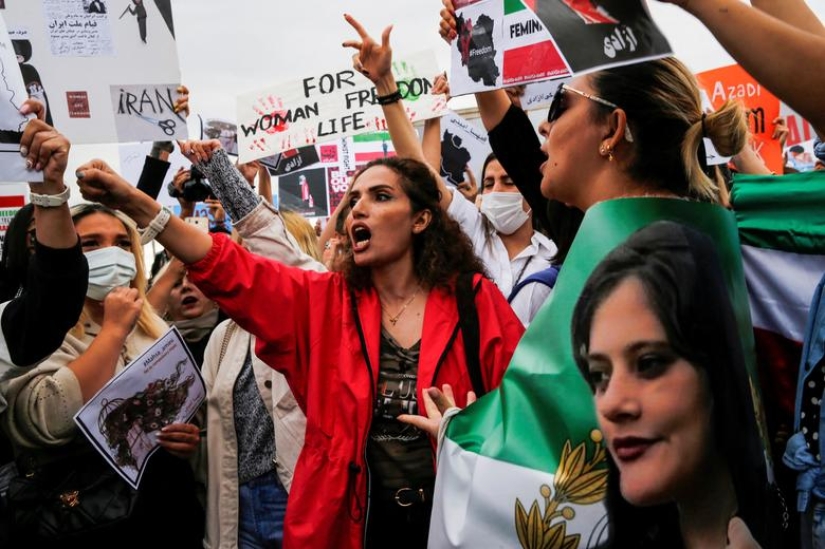 Protesters rally around the world over the death of Mahsa Amini