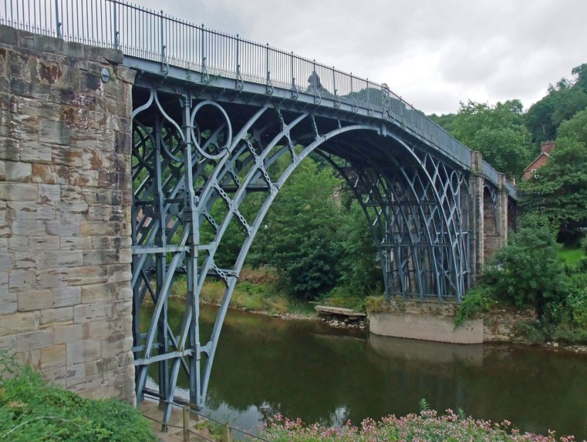 Puente de hierro fundido de Shropshire
