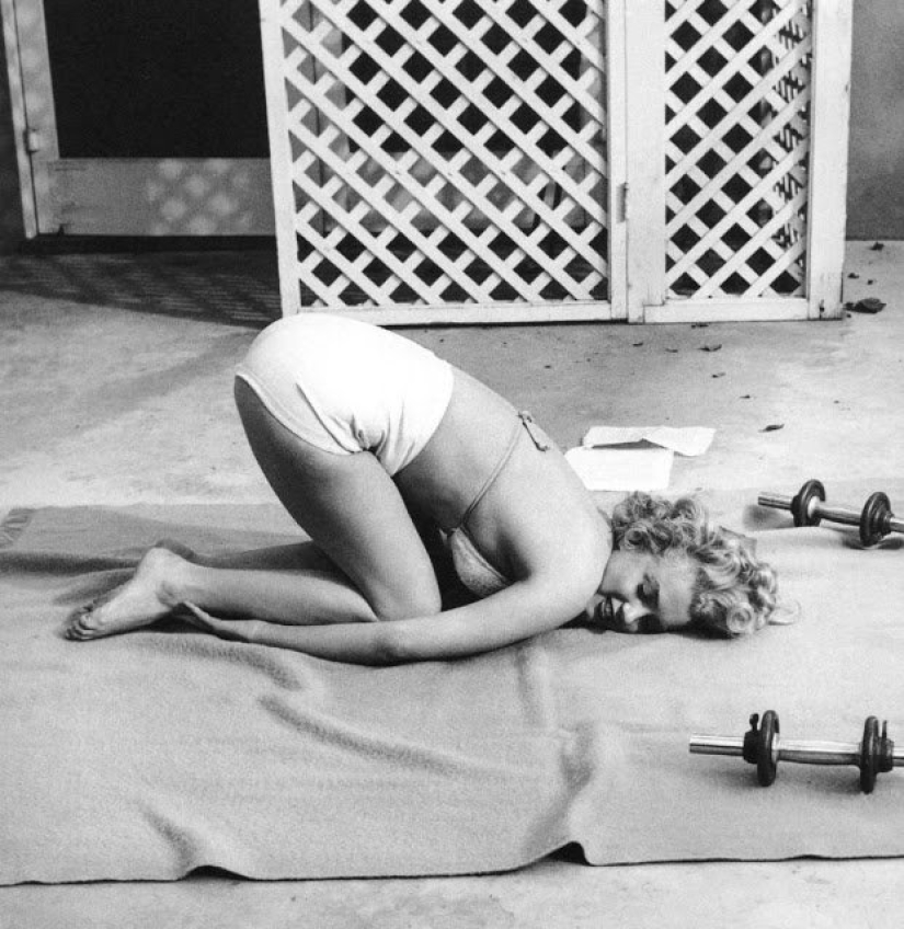 Rare photos of Marilyn Monroe in training in 1953