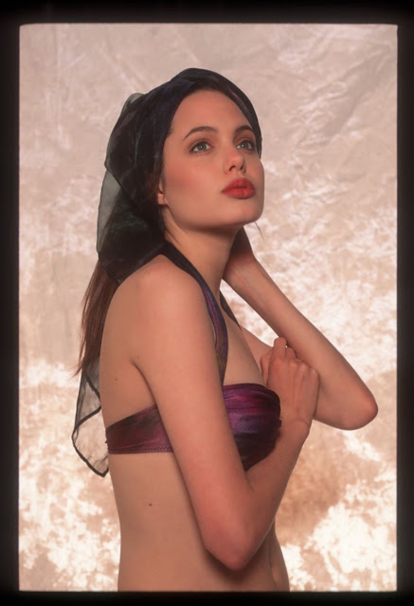 Rare shots from a photo shoot of 16-year-old Angelina Jolie in underwear
