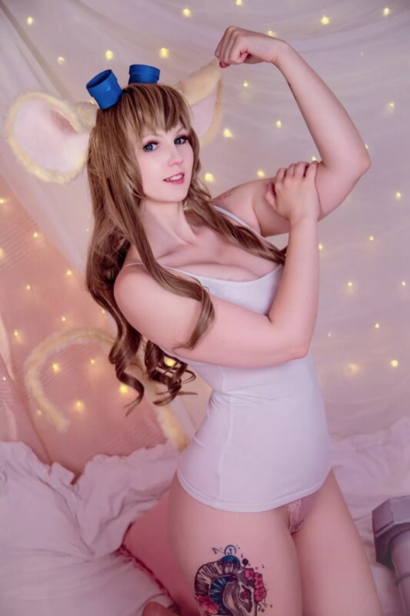 Ratón, conejo, gatito: sexy cosplayer y modelo Nana Kuronoma