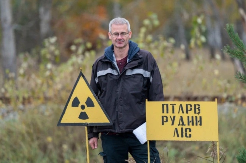 Rayos de bondad: un científico de los Estados Unidos sacrificó su carrera para salvar a los perros abandonados en Chernobyl