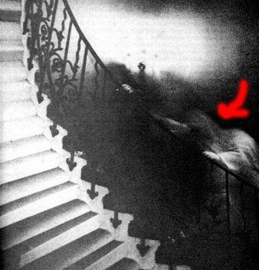 ¿Realidad o un defecto de película? Las fotos de fantasmas más famosas