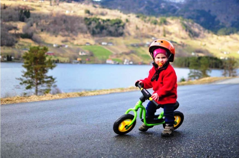 Save our elbows: Why your child lacks a running bike