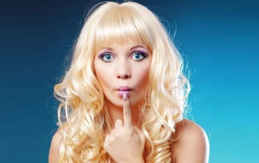 Scientists Have Figured Out Who Is Smarter — Blondes Or Brunettes Pictolic