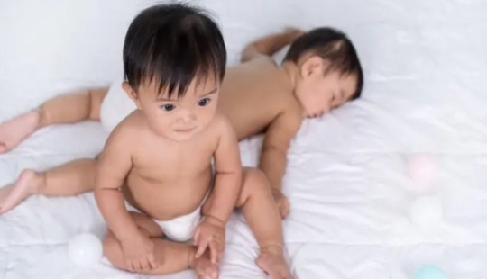 Scientists have studied twins and found out that the place of residence affects intelligence