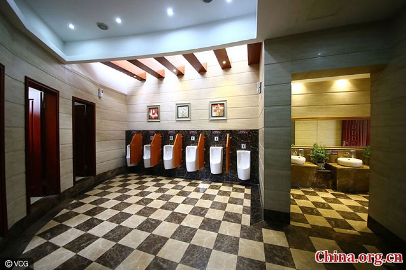 Se ha abierto un baño público de 5 estrellas en una ciudad china