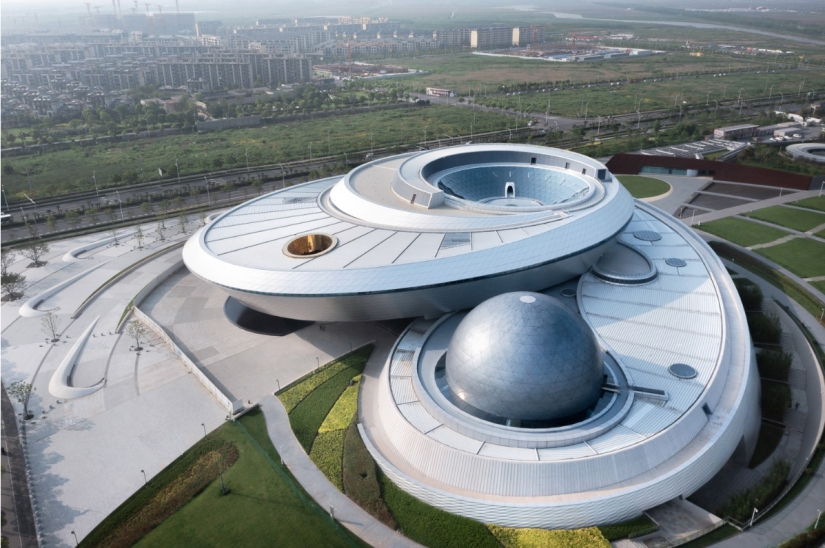 Shanghai Planetarium - World's Largest Astronomy Museum by Ennead Architects