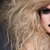 Show your face: Divas travestis con y sin maquillaje en el proyecto de Leland Bobb