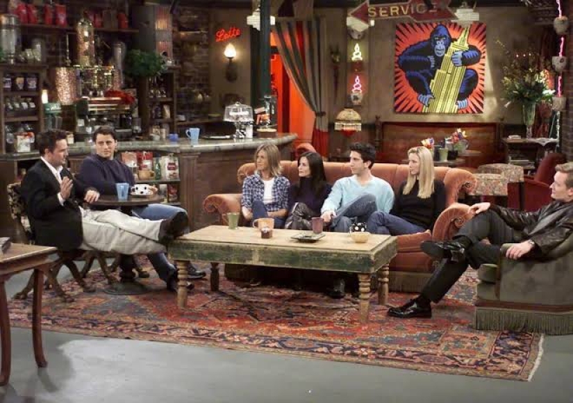 Silver Anniversary: 25 interesting facts about "Friends" in honor of the 25th anniversary of the popular series