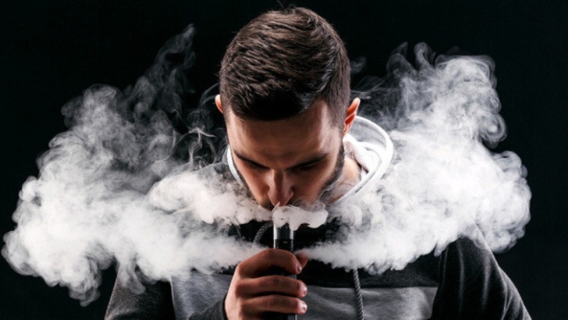 Smoking Vapes And Electronic Cigarettes Leads To Infertility Pictolic