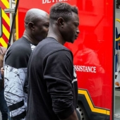 "Spider-Man" from Mali received documents and entered an internship in the fire brigade