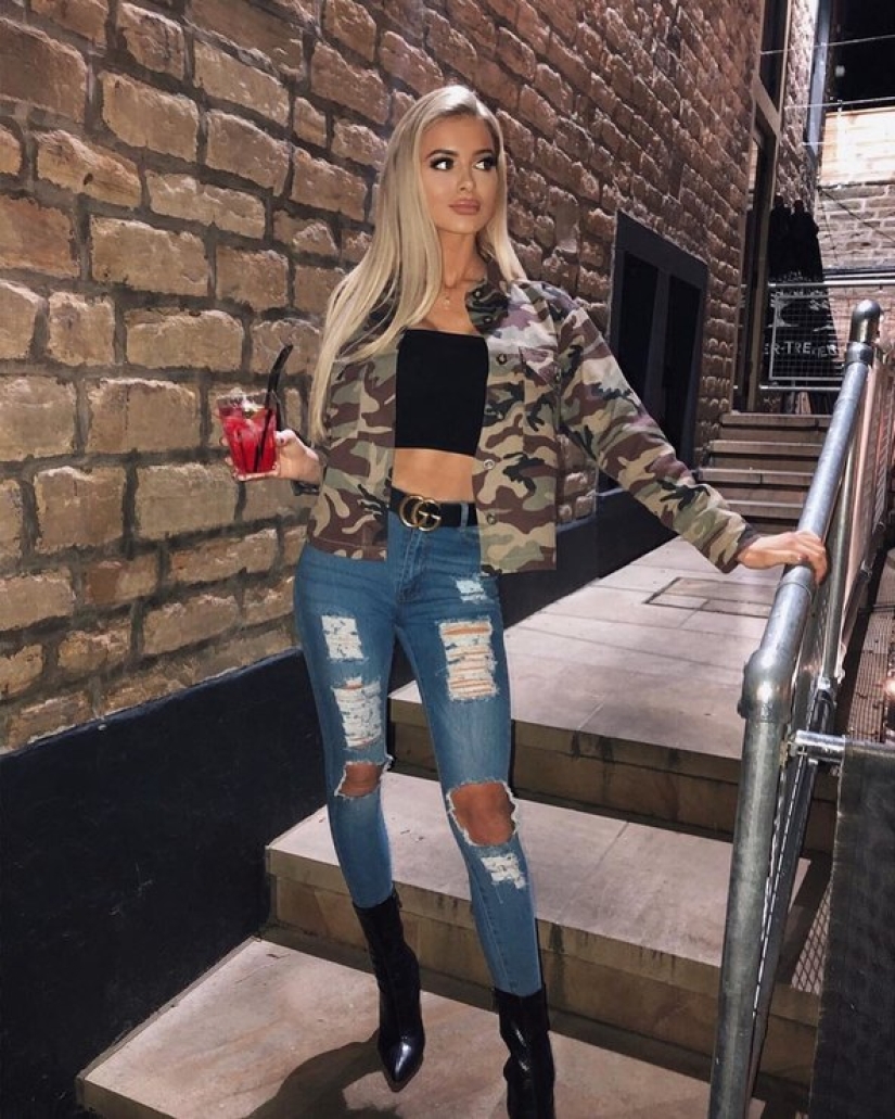 Standards of bad taste: Instagram fashion bloggers showing how not to dress