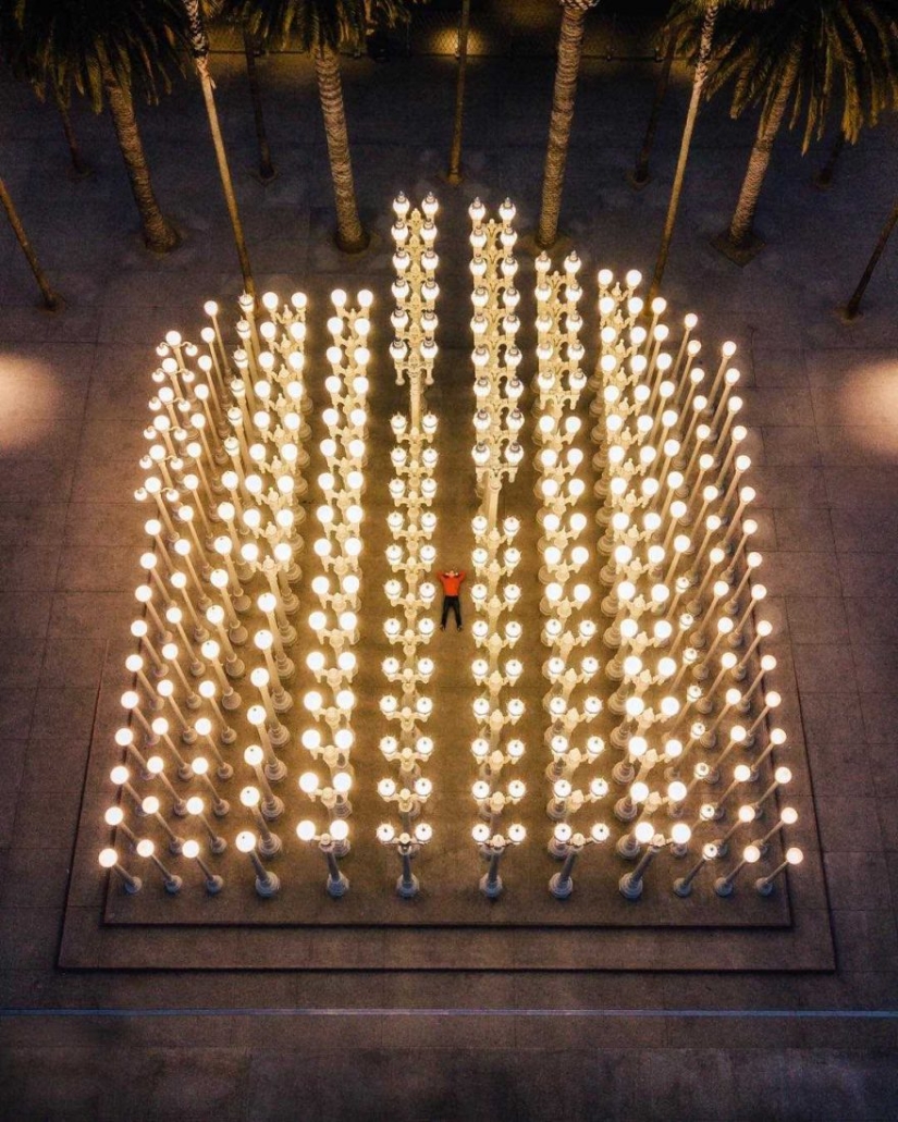 Stunning pictures of temples from the entrance to the altar in one photo