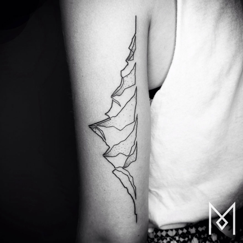 Super-beautiful tattoos drawn in one line