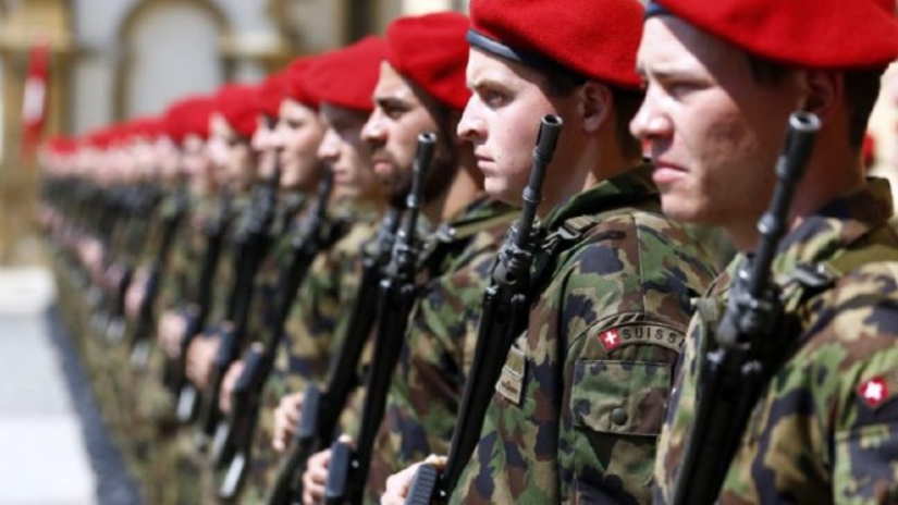 Swiss Armed Forces — why does a country need an army that is not fighting