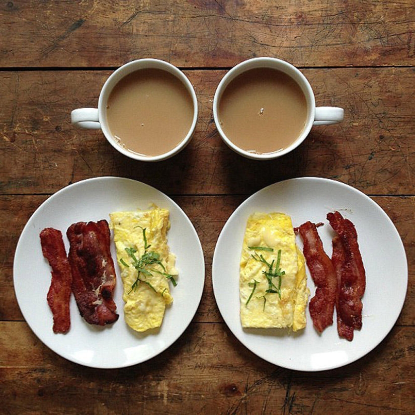 Symmetrical breakfasts on Instagram