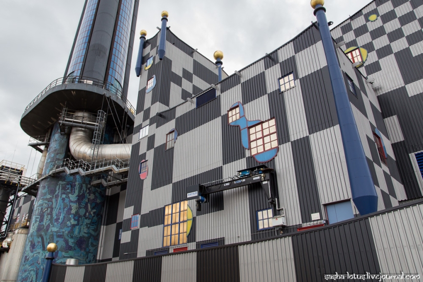 Technology, environmental friendliness and art: incineration plant in Vienna