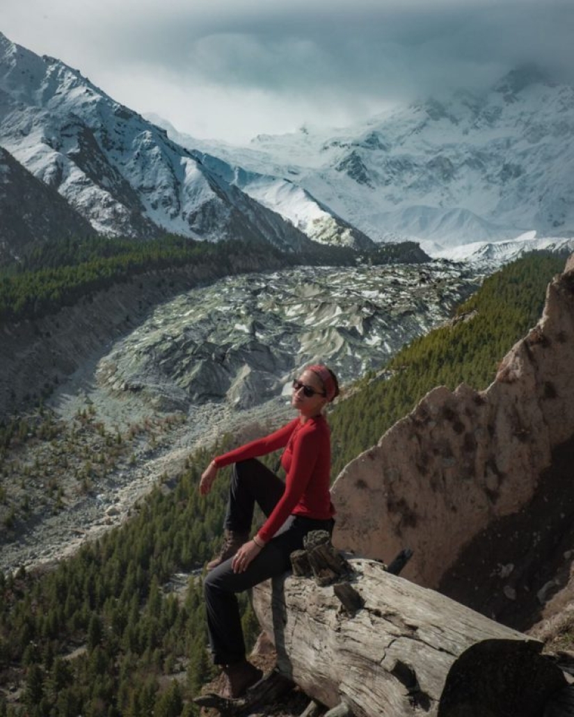 The 21-year-old girl visited 196 countries and got into the Guinness Book of Records