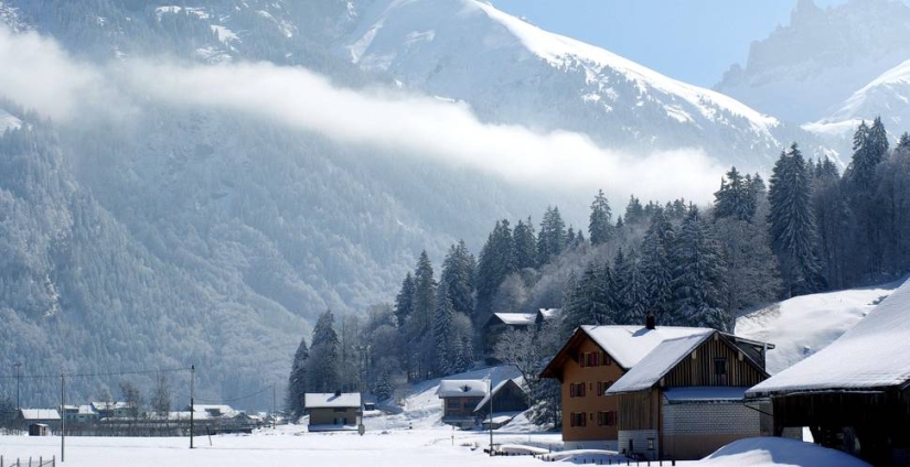 The 30 most picturesque cities of this winter