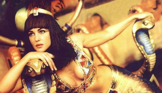 The 6 brightest images of Cleopatra on the screen