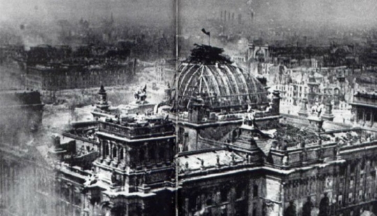 The banner over the Reichstag-the photo for which Viktor Temin was almost shot