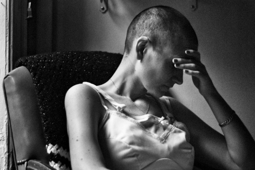 "The battle we didn't choose": an American captured how his wife was dying of cancer