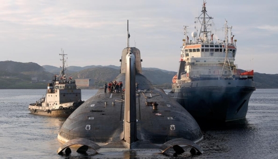 The Biggest submarine in the world: When Size Matters