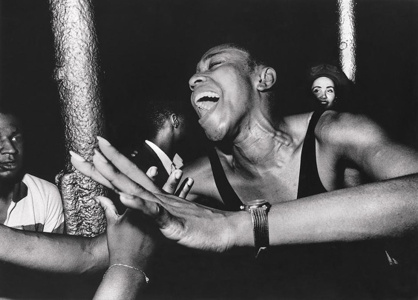 The carefree nightlife of the British in the 80s and 90s in the lens of club photographer Adam Friedman