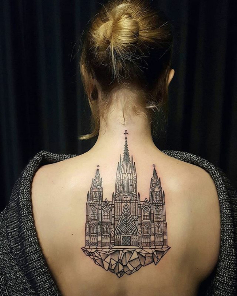 The city above the sole: amazing architectural tattoos