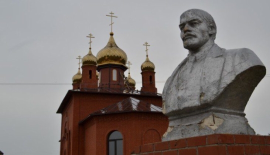 The destroyer of the church or a potential saint? Why do they want to canonize Lenin in Russia