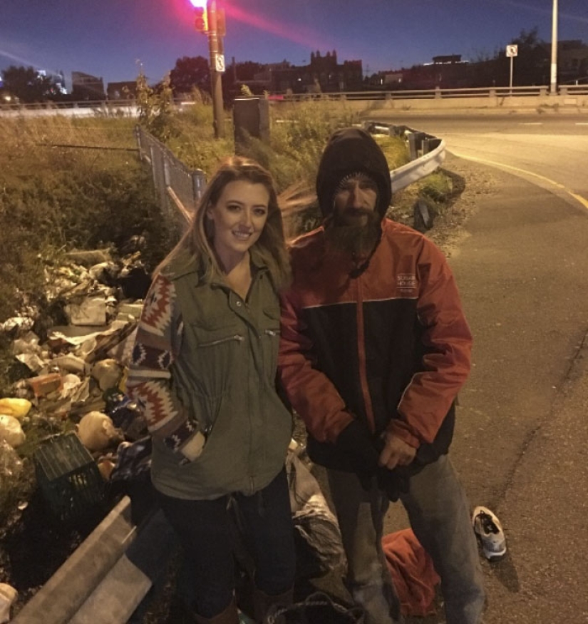 The girl raised $200,000 for a homeless man who spent the last $20 on her