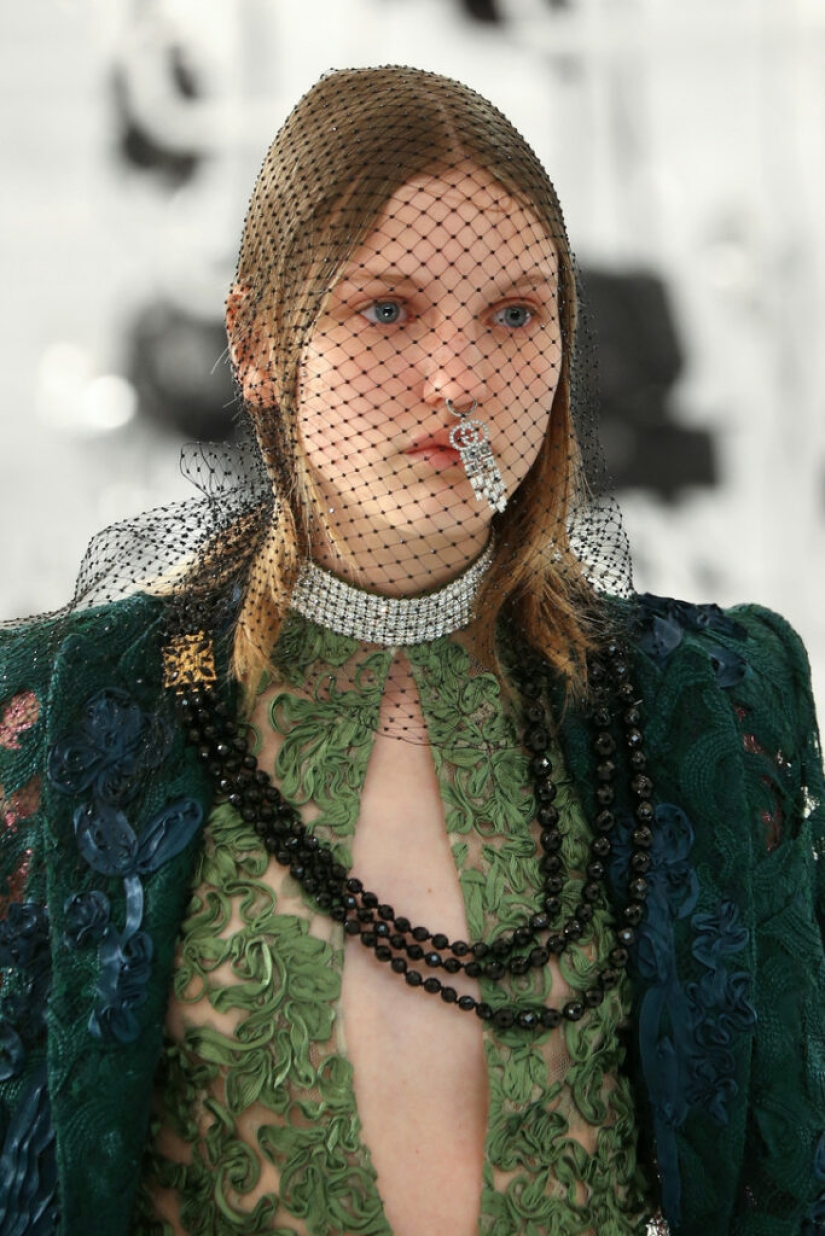 The Gucci brand presented a "cac" for the nose, capable of holding back tears