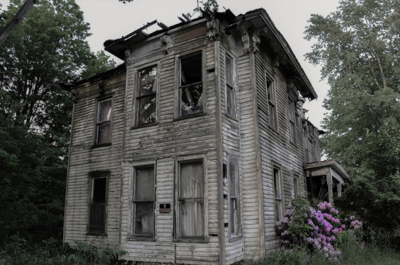 The history of real haunted houses