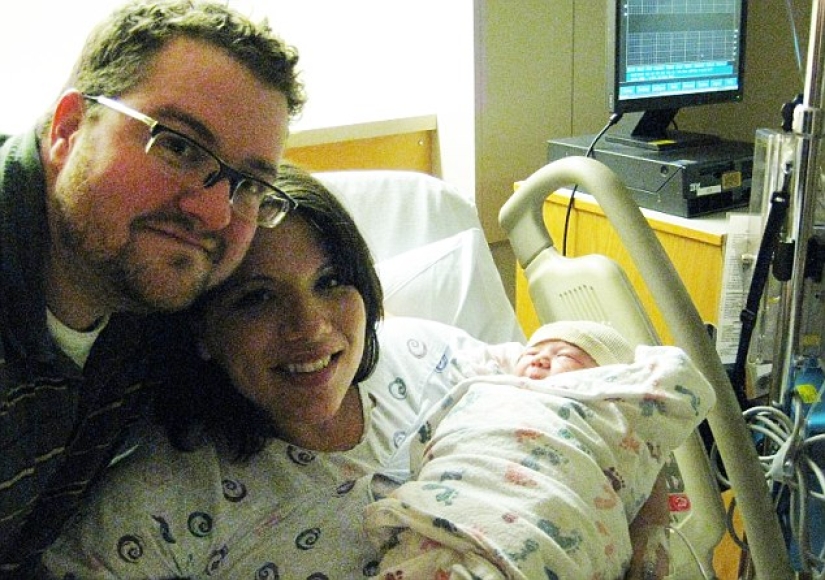 The incredible story of Melissa ODEN, who survived an abortion, found and forgave his mother