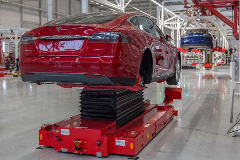 "The Invasion of Europe": how the first Tesla factory in the Netherlands works