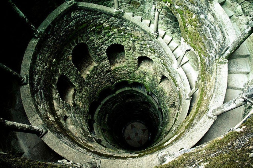 The Inverted Masonic Tower: The Well of Initiation